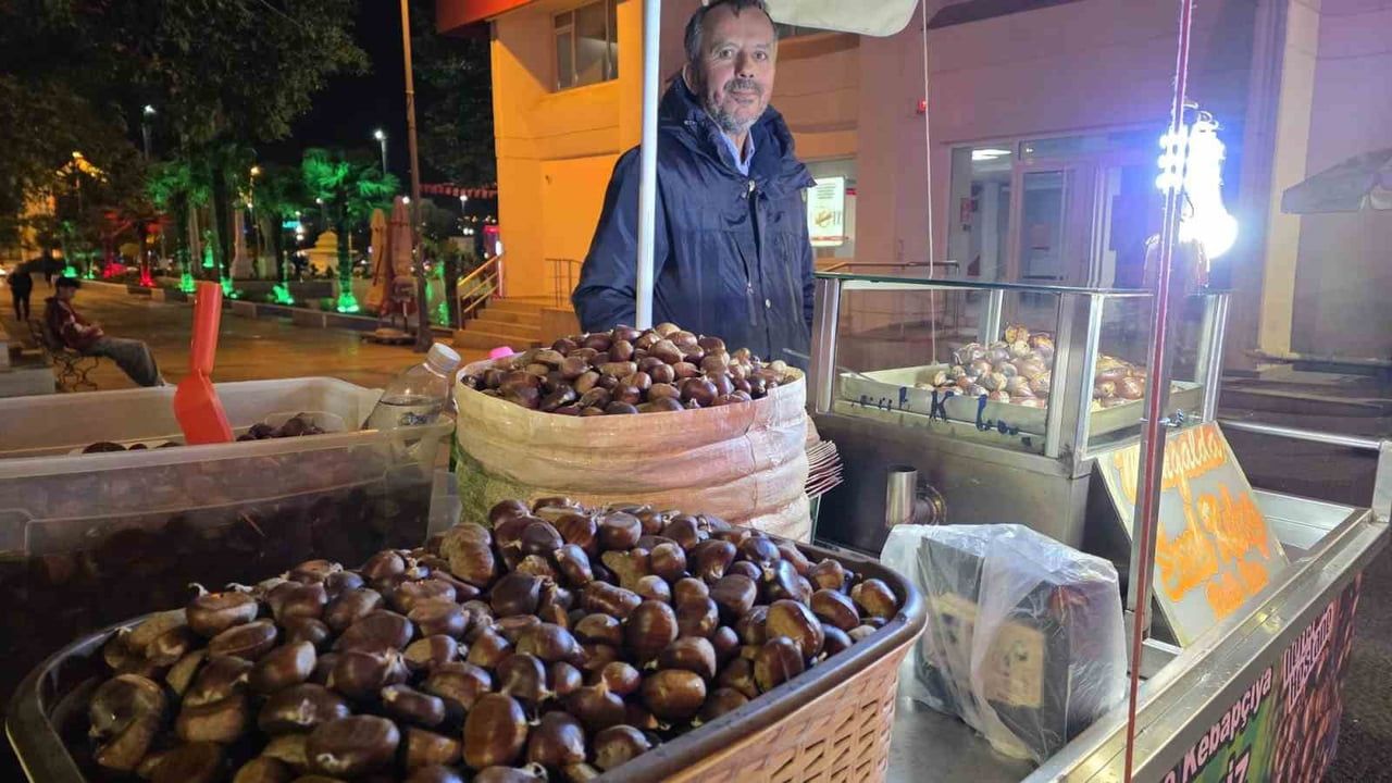 BANDIRMA’DA KESTANE SEZONU BAŞLADI KİLOSU 1.000 LİRAYA ULAŞTI