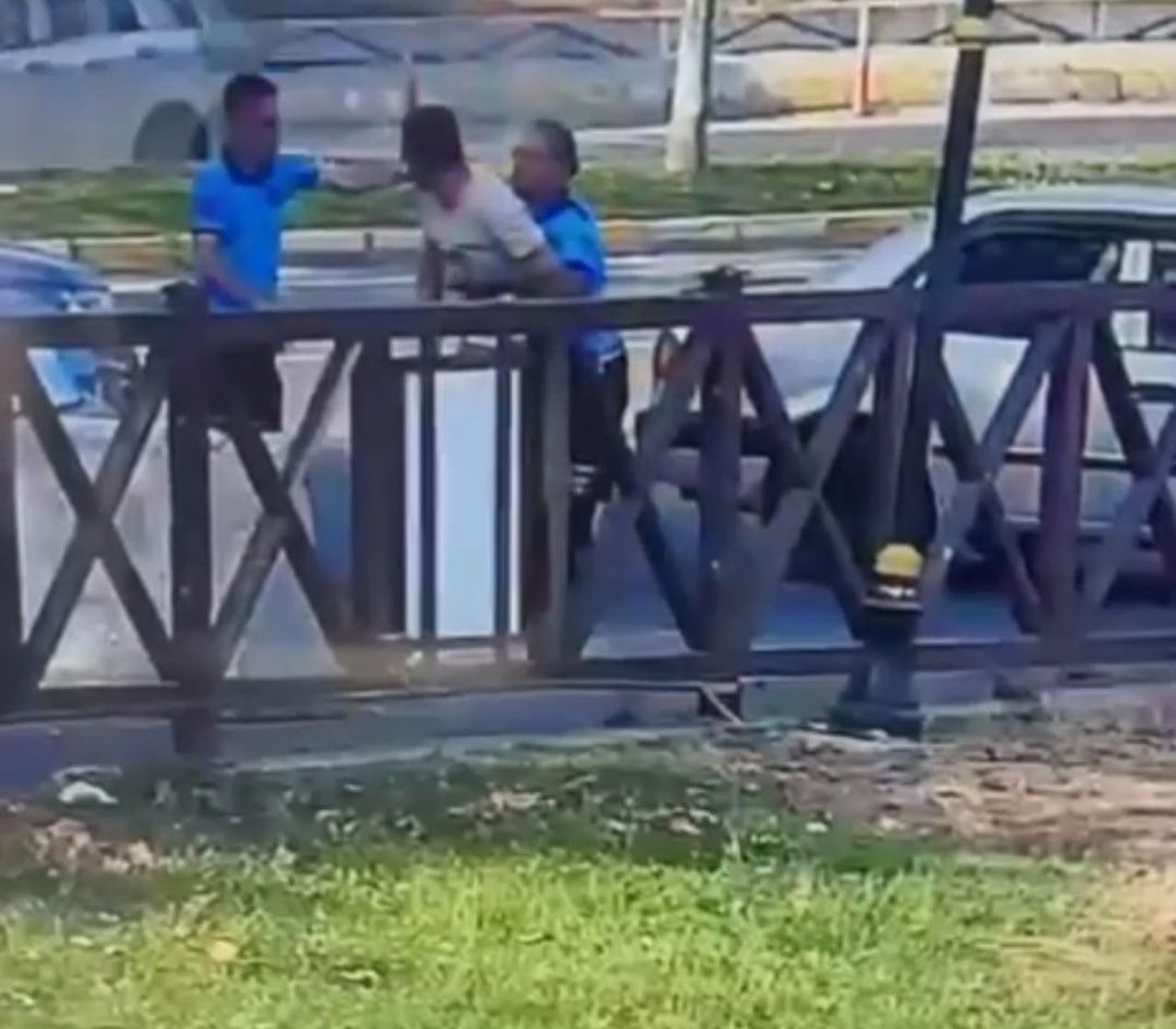 TEKİRDAĞ SAHİLİ’NDE NEFES BORUSUNA ŞEKER KAÇMASI SONUCU NEFES ALMAKTA GÜÇLÜK ÇEKEN VATANDAŞA, OLAY...