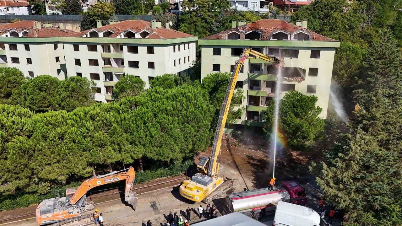 BEYKOZ’DA SİTE ÖLÇEĞİNDE HAYATA GEÇİRİLEN İLK KENTSEL DÖNÜŞÜM UYGULAMASI OLAN 6 BLOK VE 115...