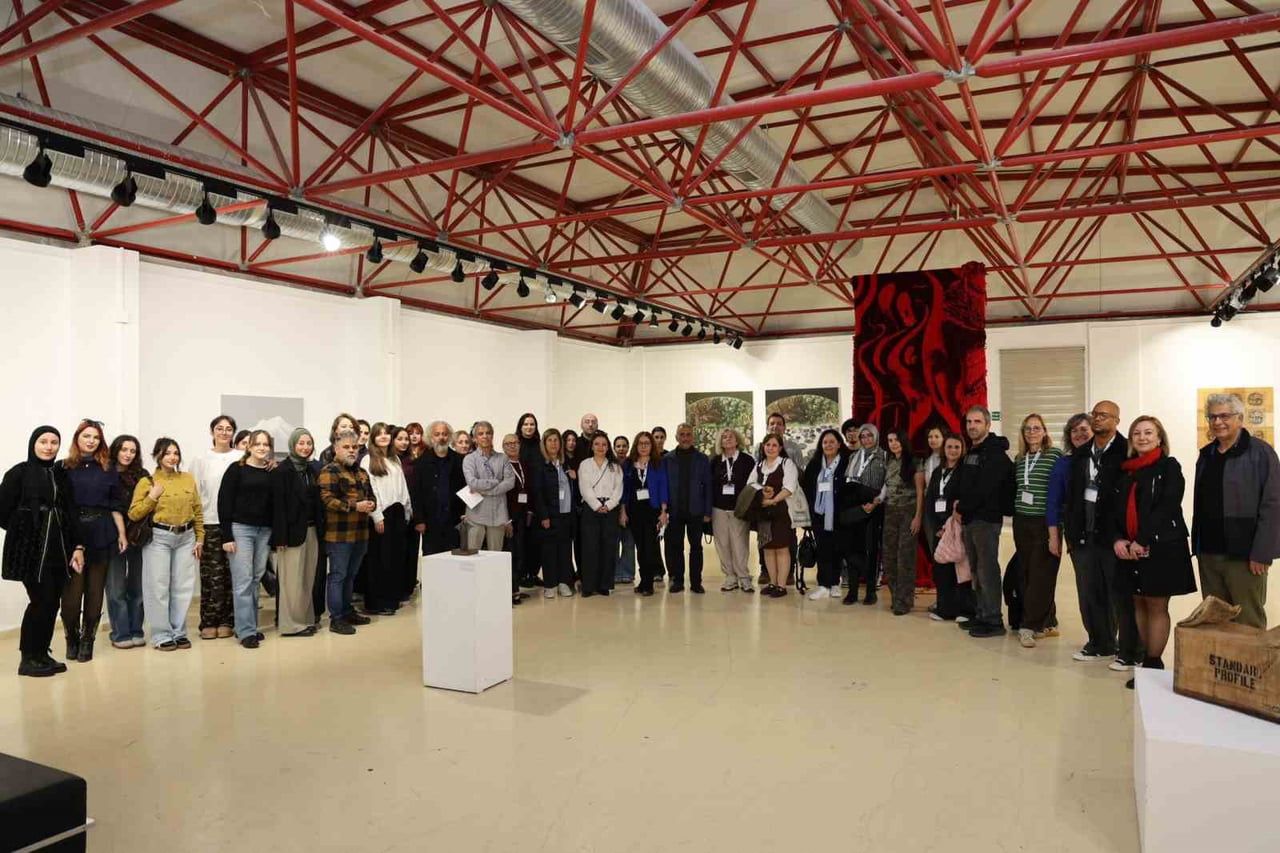 DÜZCE ÜNİVERSİTESİ SANAT, TASARIM VE MİMARLIK FAKÜLTESİ TARAFINDAN VE EĞİTİM FAKÜLTESİ ÖĞRETİM...