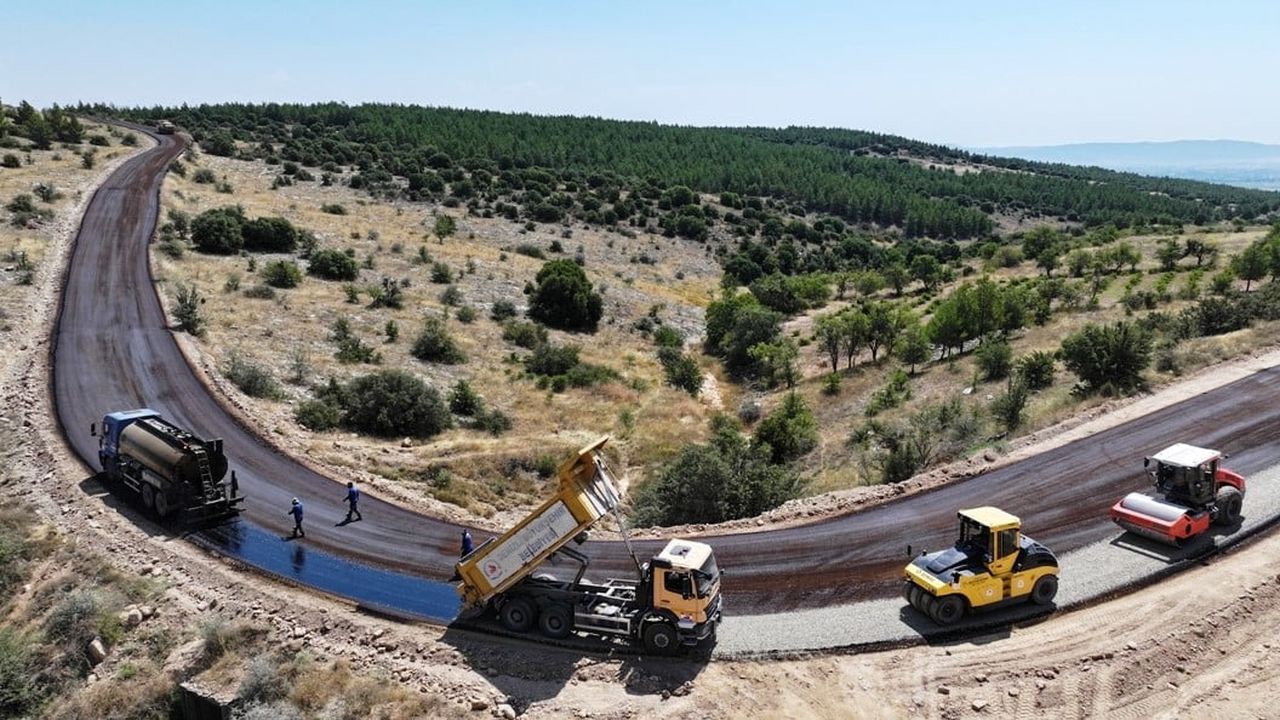 DENİZLİ BÜYÜKŞEHİR BELEDİYESİ’NİN BAKLAN, ÇİVRİL, BEKİLLİ VE UŞAK’IN KARAHALLI İLÇELERİNİ...