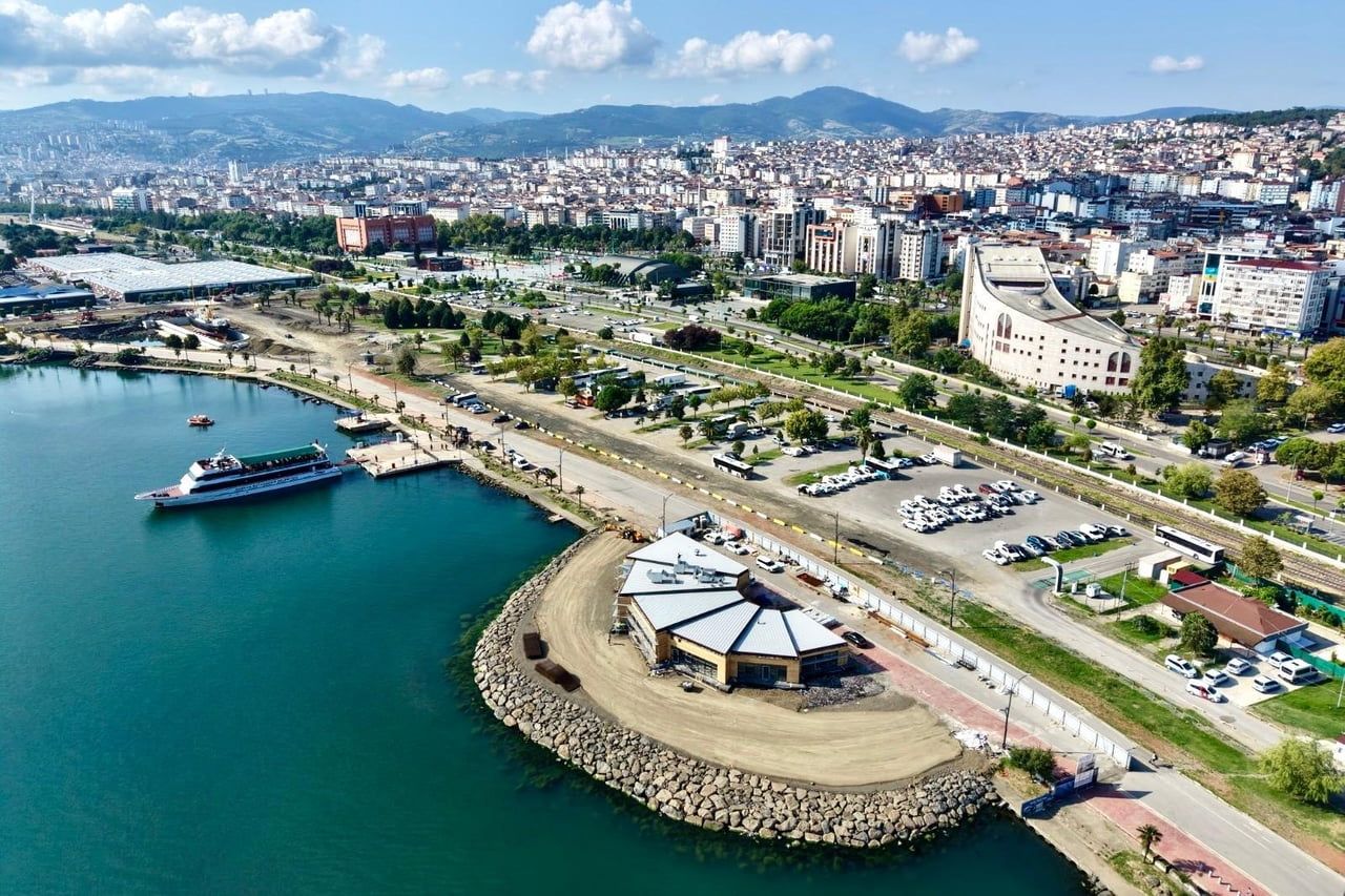 SAMSUN BÜYÜKŞEHİR BELEDİYESİNCE İLKADIM İLÇESİNE KAZANDIRILAN BALIK RESTORANI'NDA ÇALIŞMALAR...