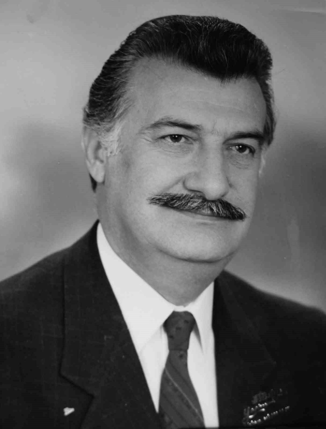 BAŞKAN SADIKOĞLU, ABDURRAHMAN YAVUZ İÇİN TAZİYE MESAJI YAYINLADI