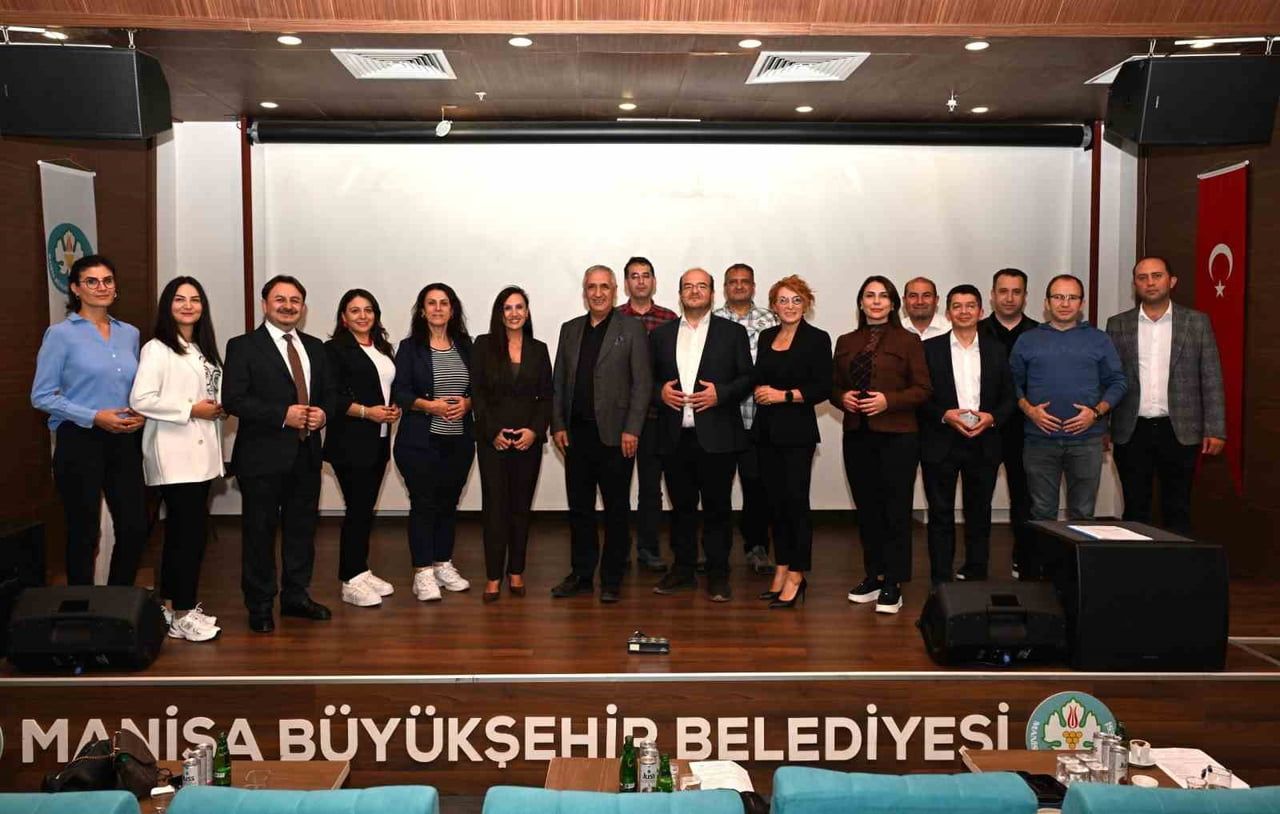 MANİSA CELAL BAYAR ÜNİVERSİTESİ TARAFINDAN SALİHLİ’DE DÜZENLENEN YÖNETİCİ AKADEMİSİ (YÖNAK)...