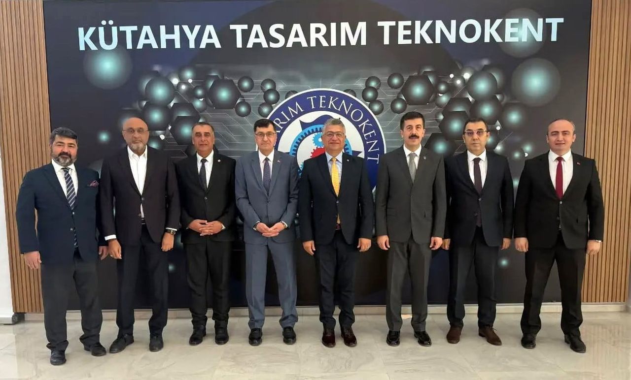 KÜTAHYA TASARIM TEKNOKENT’İN GELECEĞİ MASAYA YATIRILDI