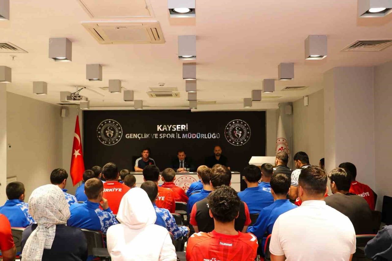 KAYSERİ GENÇLİK VE SPOR İL MÜDÜRÜ ALİ İHSAN KABAKCI, SPORCU EĞİTİM MERKEZİ (SEM) VE TÜRKİYE...