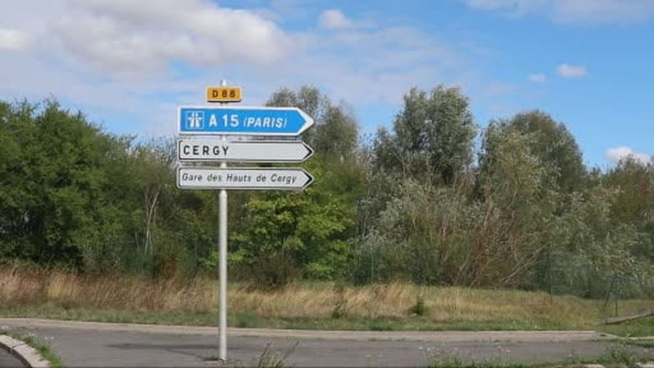 Suudi Arabistan tarafından Fransa'nın başkenti Paris'in yakınlarındaki Cergy-Pontoise bölgesine...