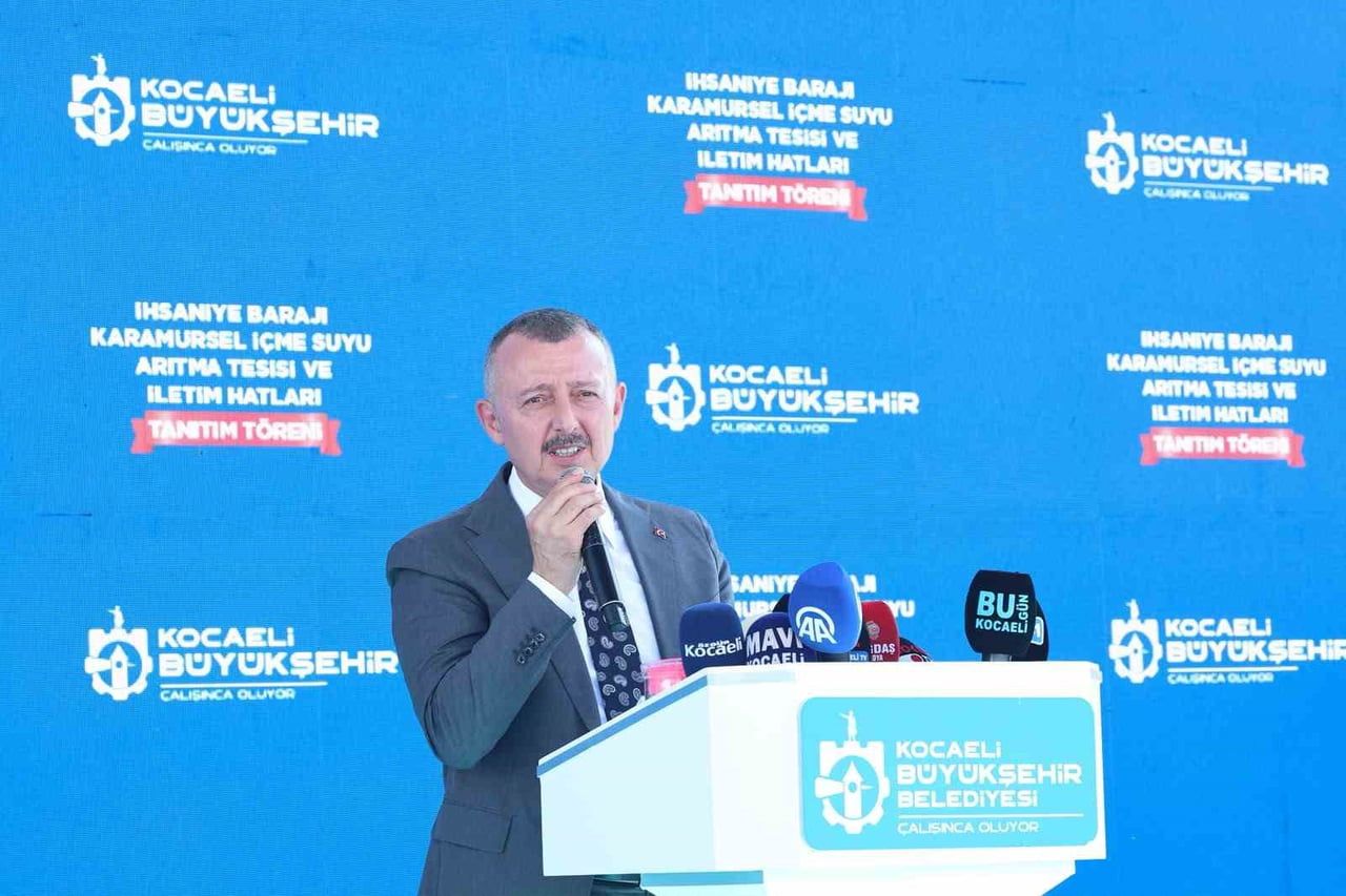 BÜYÜKŞEHİR BELEDİYE BAŞKANI TAHİR BÜYÜKAKIN
