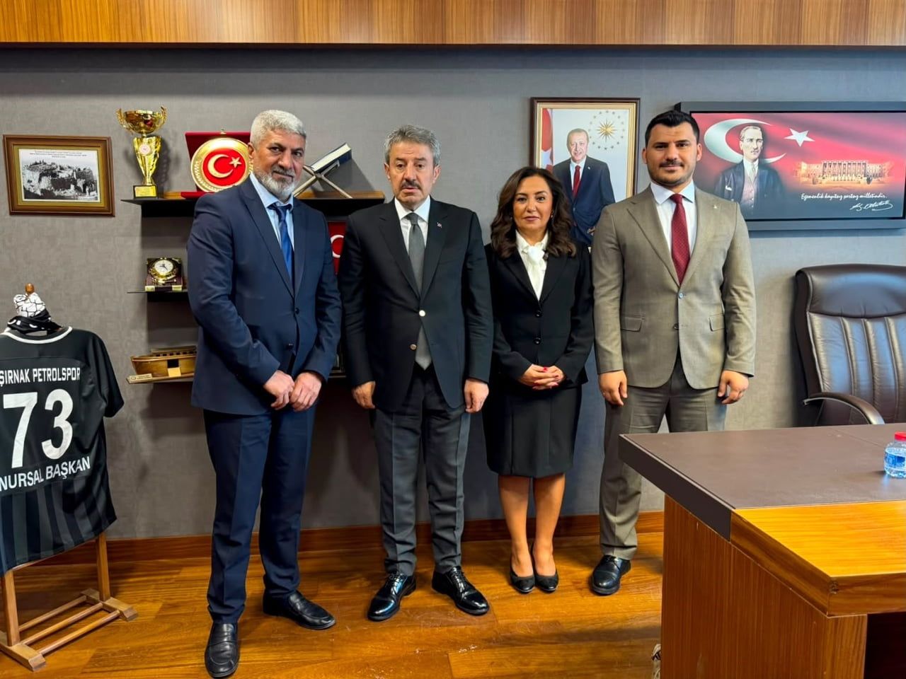 İDİL BELEDİYE BAŞKAN YARDIMCISI EKREM ŞİMŞEK, AK PARTİ ŞIRNAK MİLLETVEKİLİ ARSLAN TATAR, İDİL...
