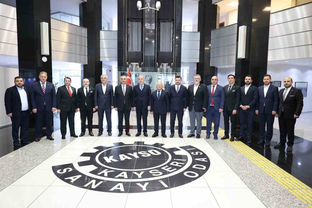 TBMM MİLLÎ SAVUNMA KOMİSYONU BAŞKANI VE AK PARTİ KAYSERİ MİLLETVEKİLİ HULUSİ AKAR; KAYSERİ...