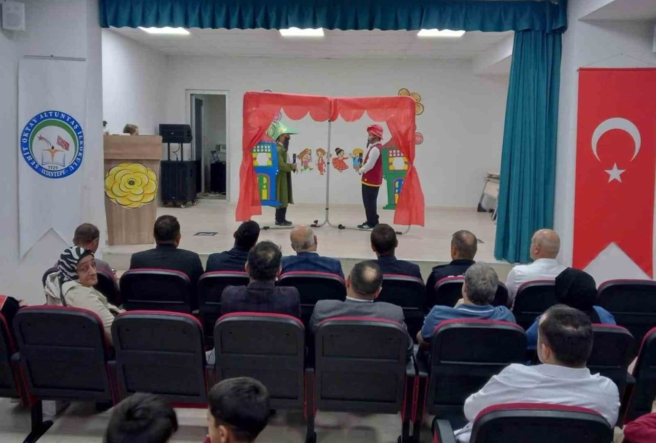 AYDINTEPE’DE İLKÖĞRETİM HAFTASI ETKİNLİKLERLE KUTLANDI