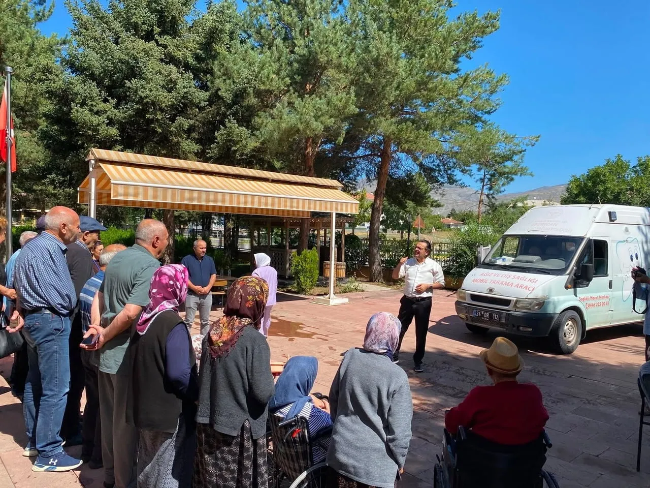 ERZİNCAN’DA 63 YAŞLIYA SAĞLIK VE FARKINDALIK EĞİTİMİ VERİLDİ