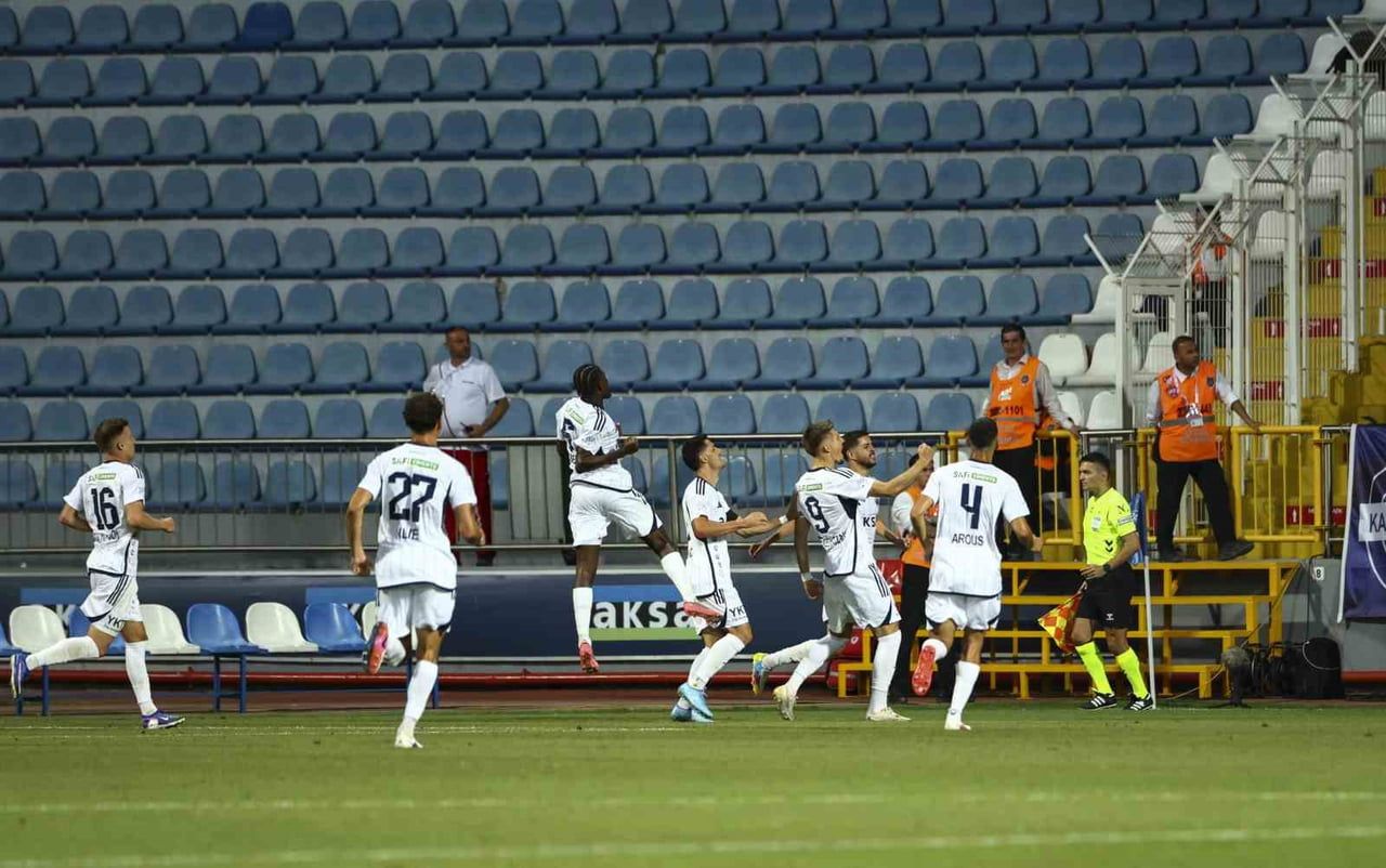 TRENDYOL SÜPER LİG’İN İLK HAFTASINDA KASIMPAŞA, KONUK ETTİĞİ TRABZONSPOR İLE 1-1 BERABERE...