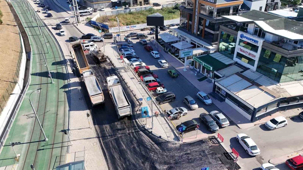 KOCAELİ’NİN ALİKAHYA BÖLGESİNDE DEVAM EDEN STADYUM TRAMVAY HATTI PROJESİ KAPSAMINDA, RAYLI SİSTEM...