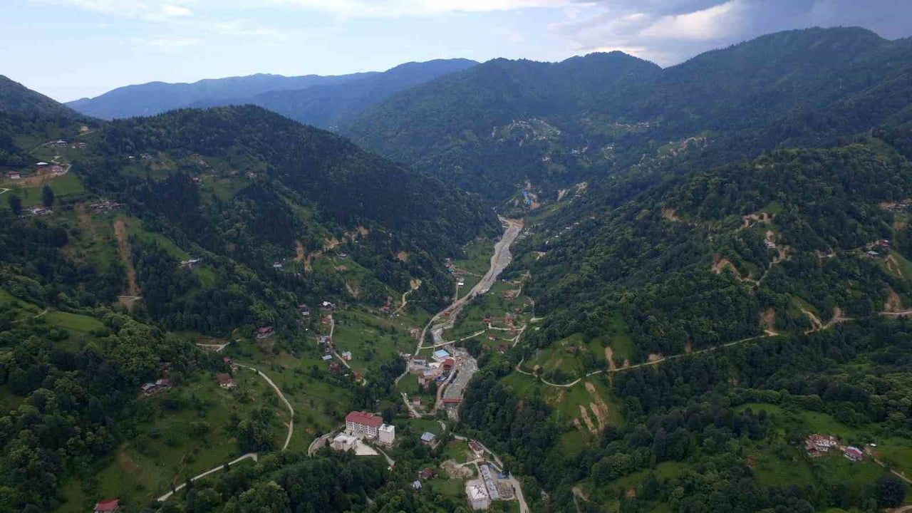 SENOZ VADİSİ, SPOR VE DOĞA TURİZMİ ALANINDAKİ POTANSİYELİYLE ÖNE ÇIKMAYA DEVAM EDİYOR.