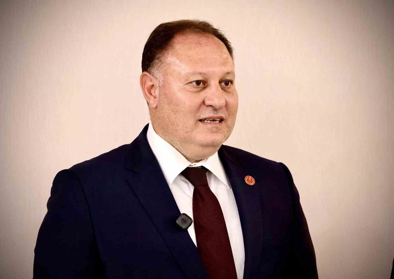 KKTC CUMHURİYET MECLİSİ BAŞKANI ZİYA ÖZTÜRKLER