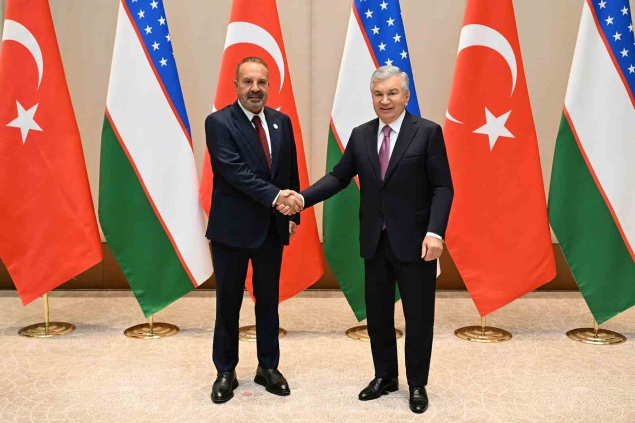 HOLDİNG YÖNETİM KURULU BAŞKANI CEMİL KAZANCI, ÖZBEKİSTAN CUMHURBAŞKANI ŞEVKET MİRZİYOYEV İLE...