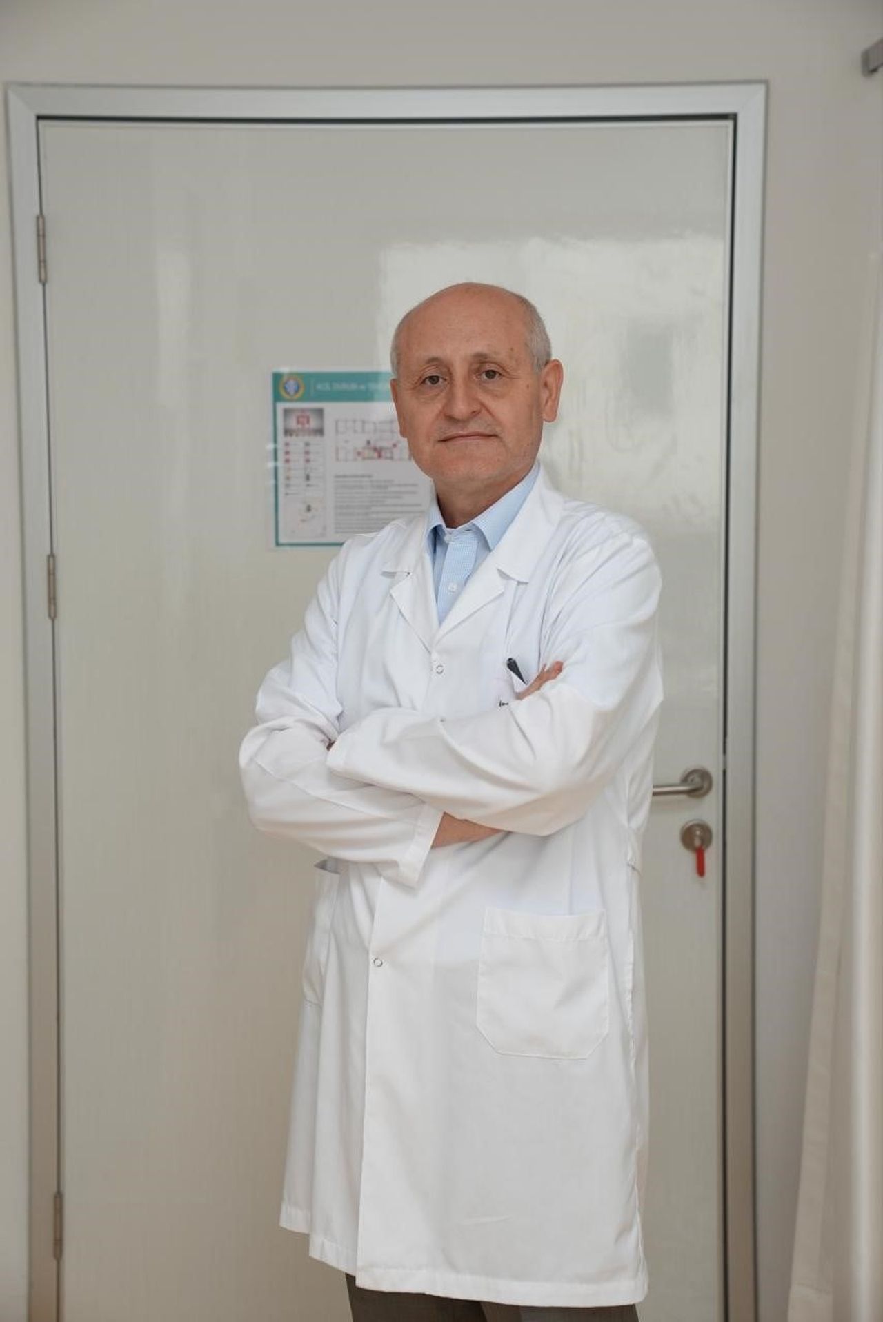 PROF. DR. MUSTAFA HAKAN DİNÇKAL