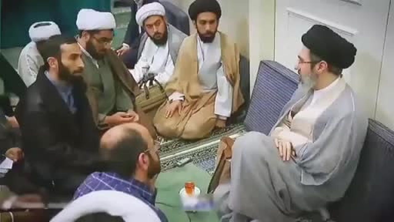 İran, sağlık durumuna ilişkin çeşitli iddiaların öne sürüldüğü dini lider Mücteba Hamaney'in yeni...