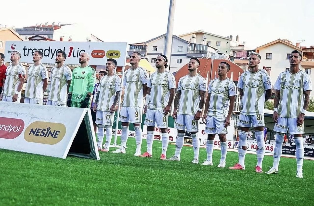 TFF 1. LİG'DE MÜCADELE EDEN KAYSERİSPOR, PEŞ PEŞE OYNADIĞI MAÇLAR SONRASINDA 2 GÜN İZİNLİ...