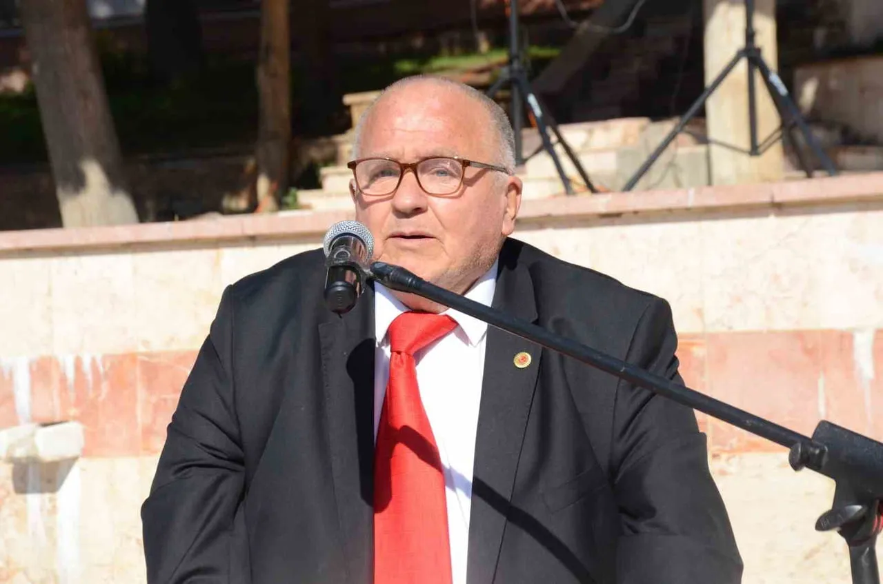 MUHTAR ÇINAR, "BİZİM TALEBİMİZ MAKAM DEĞİL, HİZMETTİR, İMTİYAZ DEĞİL, İMKÂNDIR"