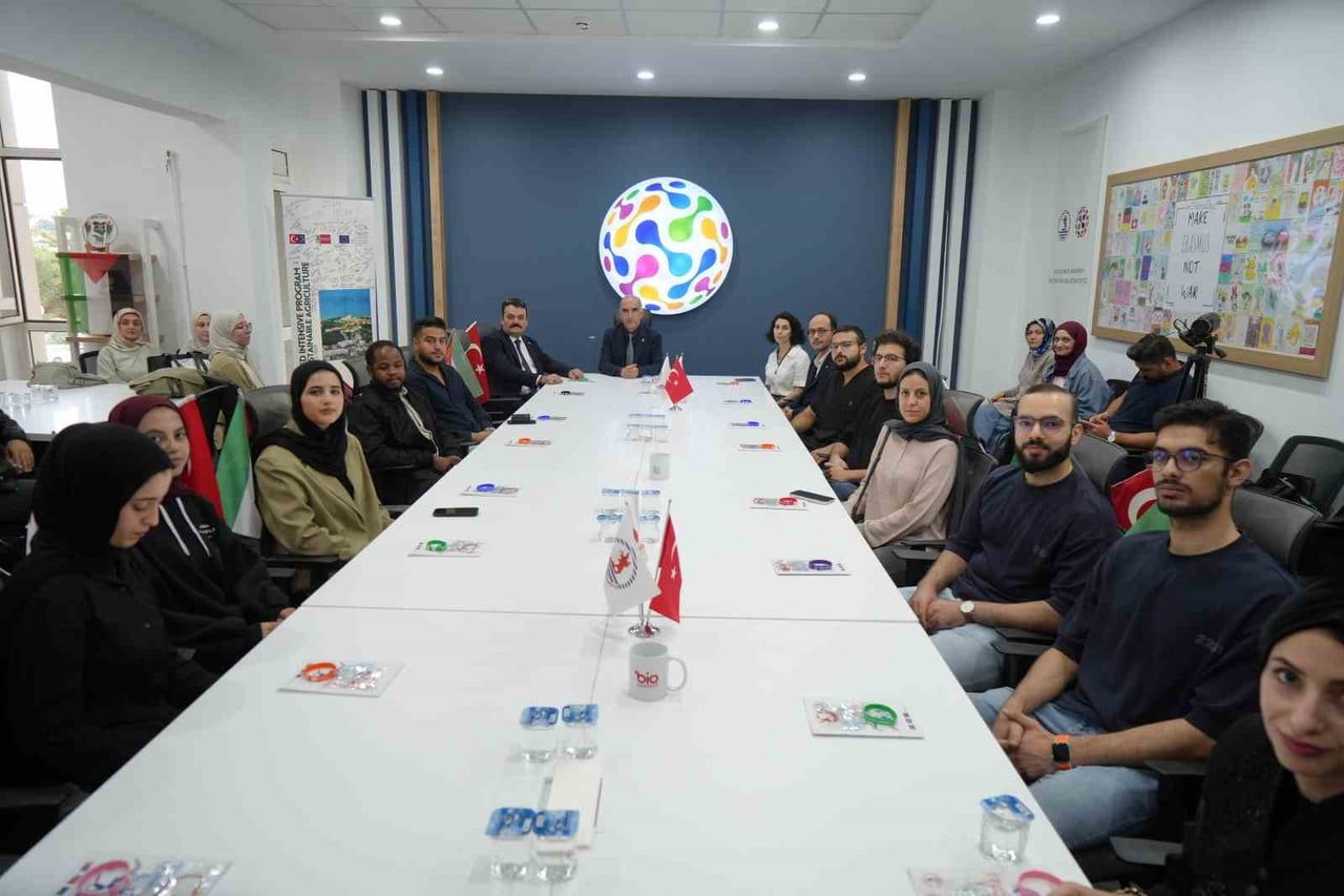 ONDOKUZ MAYIS ÜNİVERSİTESİ (OMÜ) ÜSTÜN KÜSEFOĞLU BİLİM İLETİŞİMİ OFİSİ İLE ULUSLARARASI İLİŞKİLER...