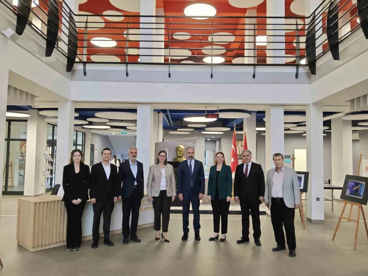 VAN YÜZÜNCÜ YIL ÜNİVERSİTESİ REKTÖRÜ PROF. DR. HAMDULLAH ŞEVLİ, BİTLİS’TE FAALİYET GÖSTEREN ÖZEL...