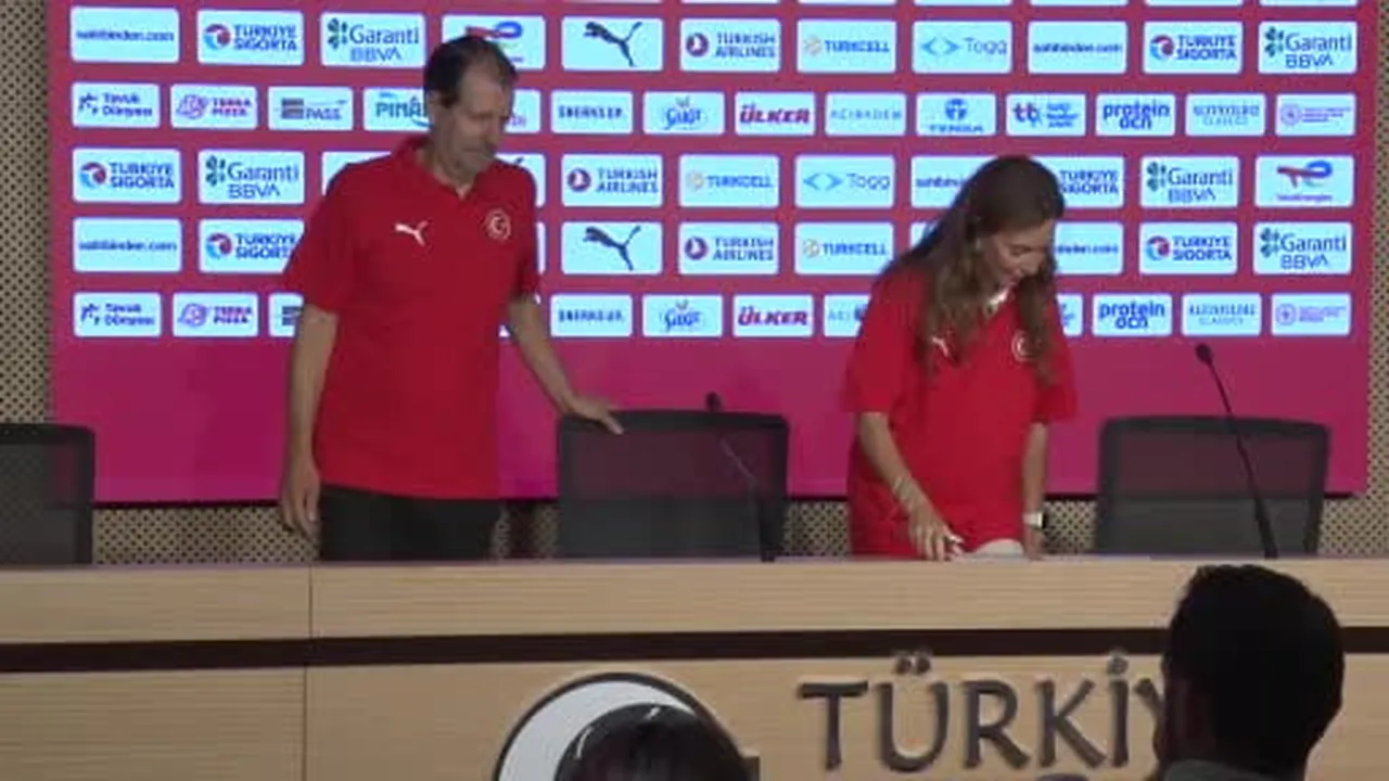 A Milli Kadın Basketbol Takımı Başantrenör Andrea Mazzon, FIBA 2026 Kadınlar Dünya Kupası'na önce...