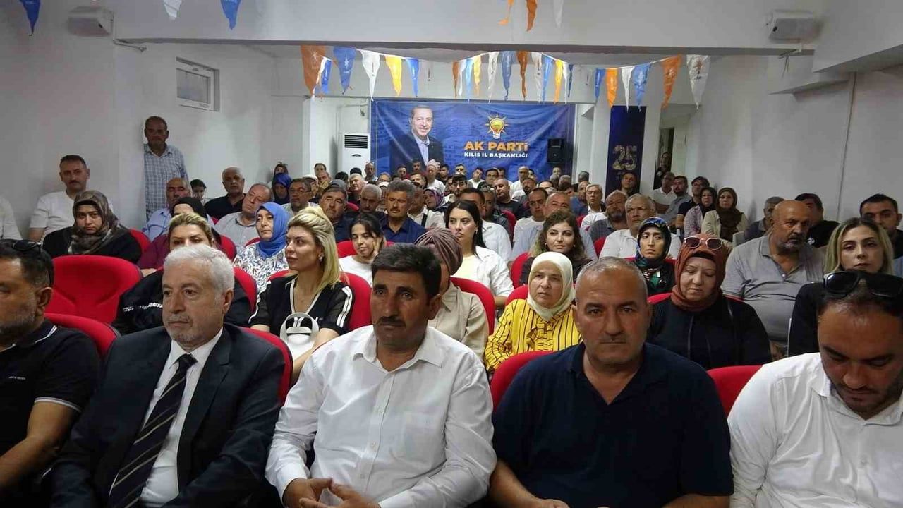 KİLİS’TE AK PARTİ 25. KURULUŞ YIL DÖNÜMÜNÜ KUTLUYOR”
