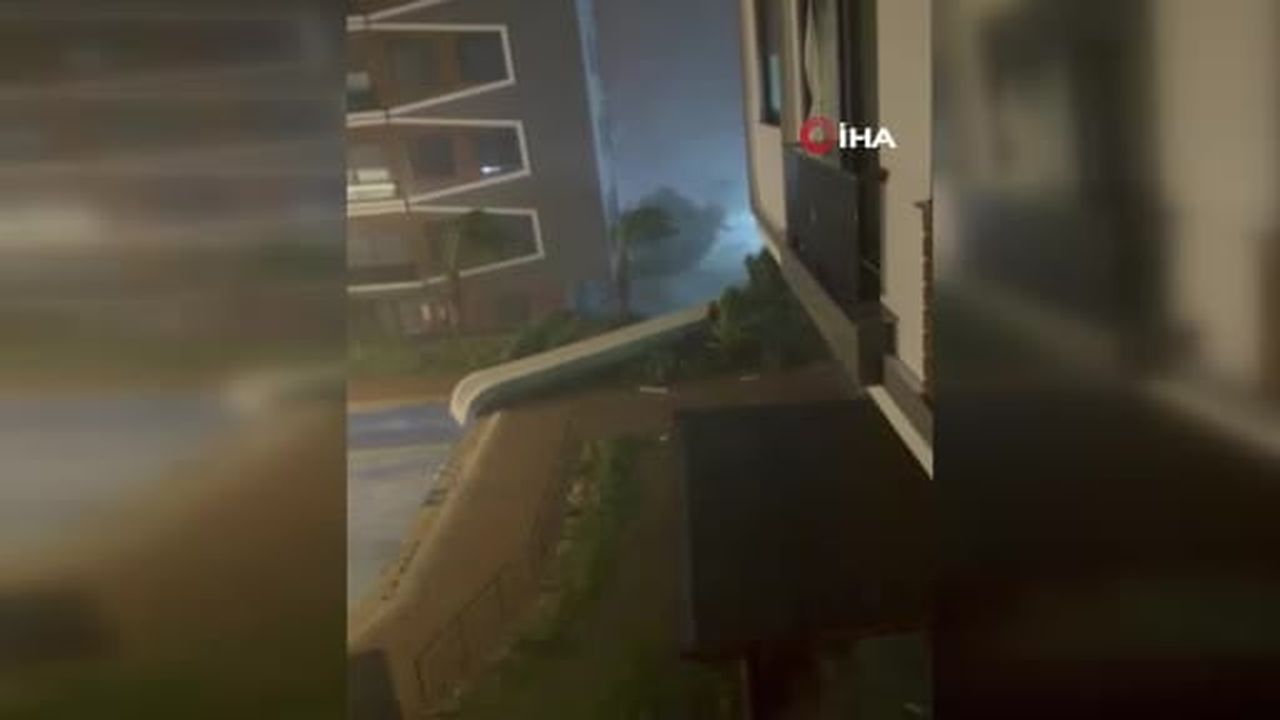 Antalya'da 4 kişinin öldüğü hortumun hasarının boyutu gün ağarınca ortaya çıktı