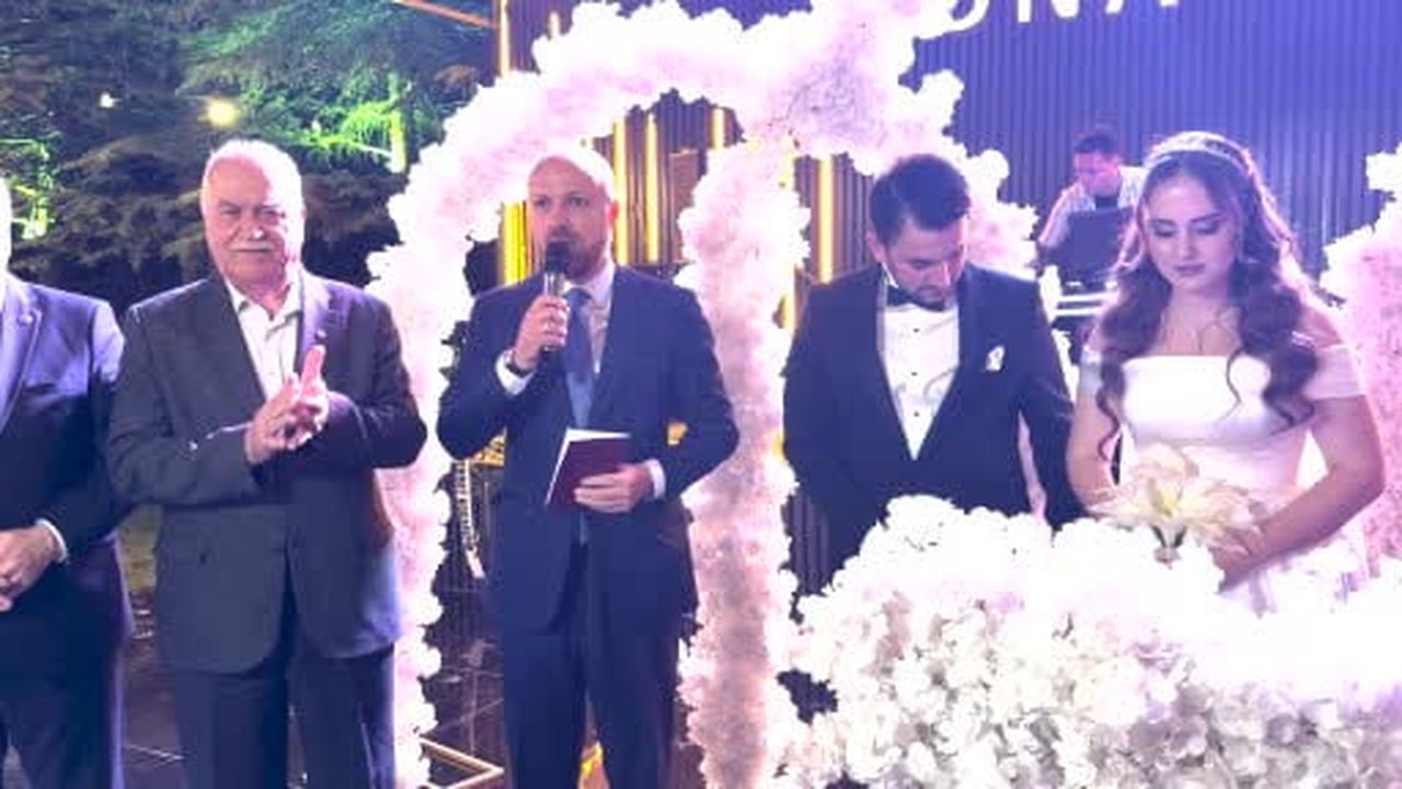 Bilal Erdoğan nikah şahidi oldu: Genç çifte en az 3 çocuk tavsiyesinde bulundu