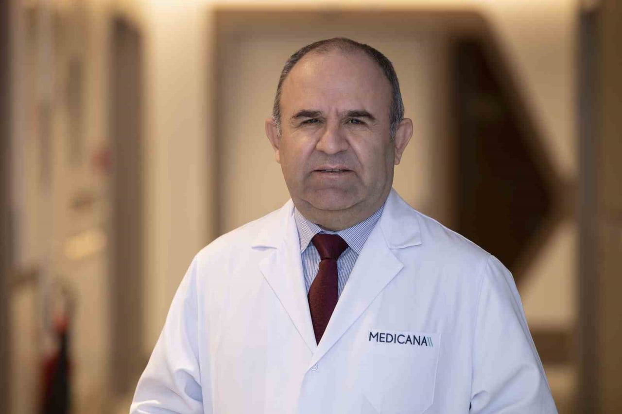 ENFEKSİYON HASTALIKLARI UZMANI PROF. DR. NAFİZ KOÇAK