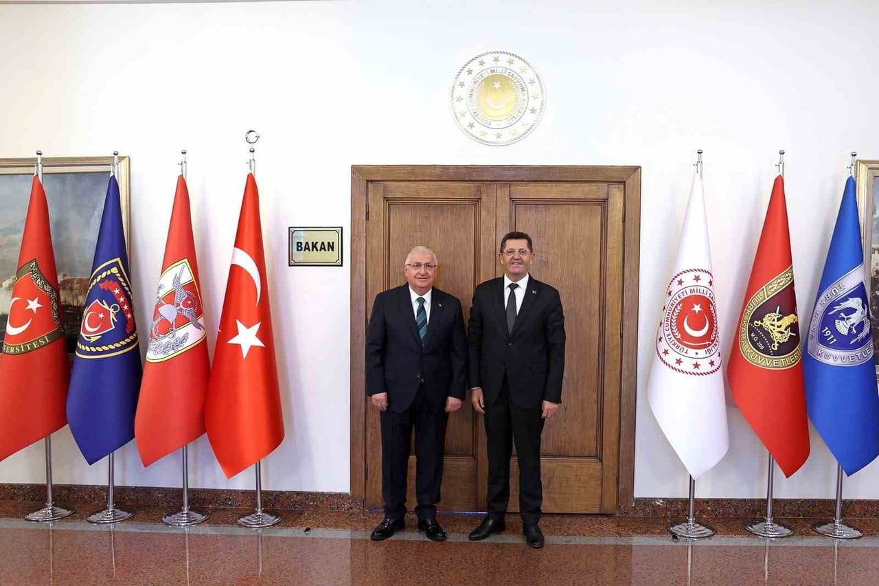 ÇEKMEKÖY BELEDİYE BAŞKANI ORHAN ÇERKEZ, MİLLİ SAVUNMA BAKANI YAŞAR GÜLER