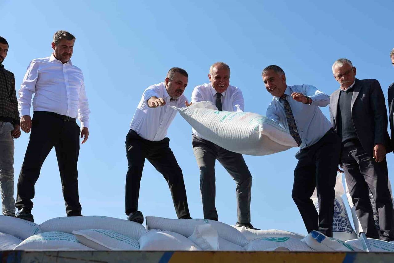 SİNCAN BELEDİYESİ, ÇOKÖREN MAHALLESİ KÖY KONAĞI’NI DÜZENLENEN TÖRENLE HİZMETE AÇTI. PROGRAM...