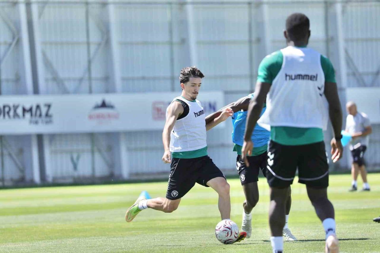 KONYASPOR, 12 EYLÜL CUMARTESİ GÜNÜ SAHASINDA TRABZONSPOR’U KONUK EDECEĞİ SÜPER LİG 5. HAFTA...