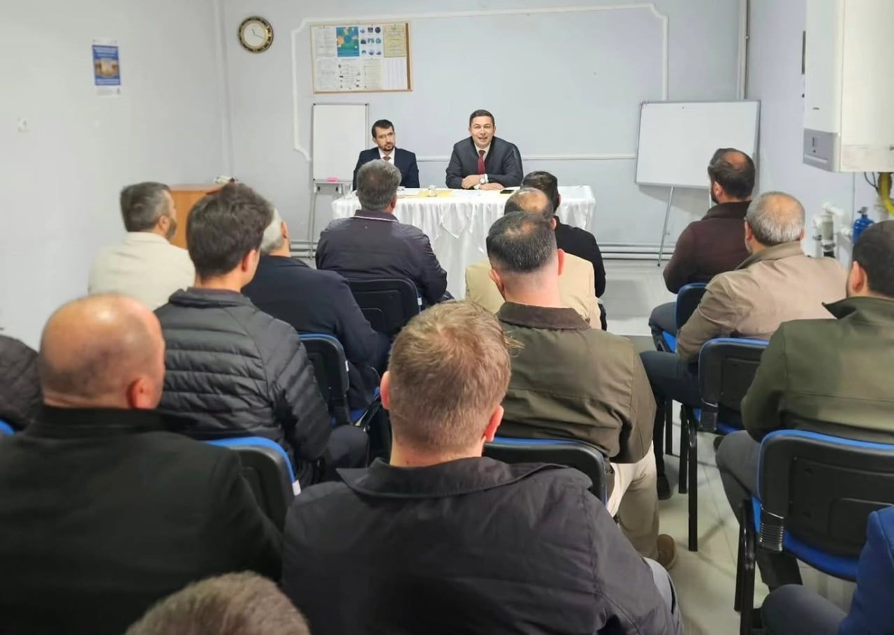AYDINTEPE’DE DİN GÖREVLİLERİYLE İSTİŞARE TOPLANTISI DÜZENLENDİ