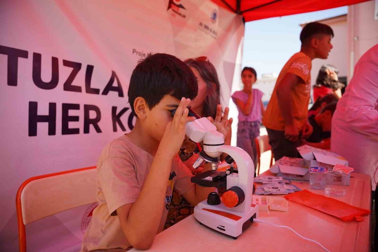 TÜBİTAK 4007 DESTEĞİYLE DÜZENLENEN BİLİMFEST TUZLA BİLİM ŞENLİĞİ, 8-10 EKİM TARİHLERİ ARASINDA...