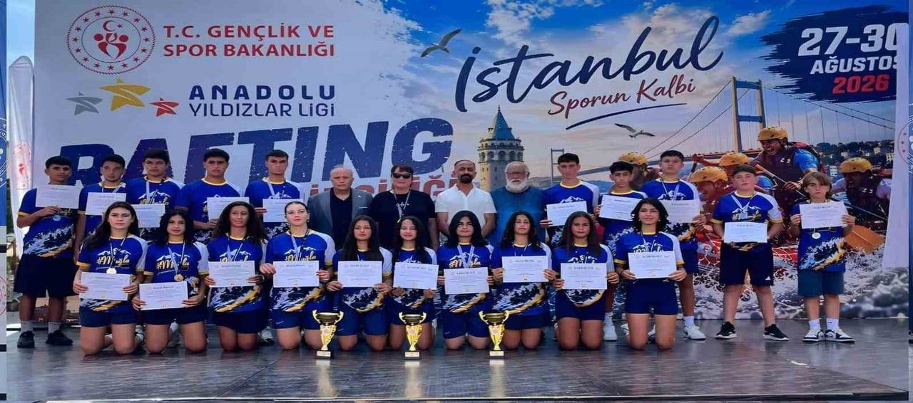 ŞİLE’NİN AZGIN SULARINDA MUĞLA FIRTINASI