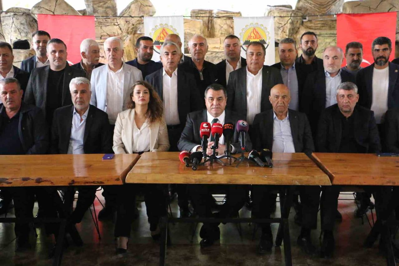 DİYARBAKIR ESNAF VE SANATKÂRLAR ODALARI BİRLİĞİ (DESOB) BAŞKANI ALİCAN EBEDİNOĞLU, ESNAF VE...