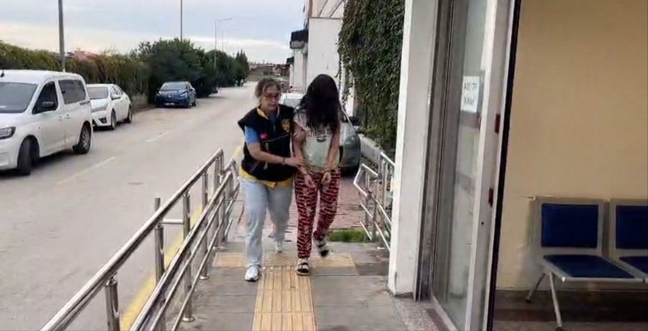 ADANA’DA SEVGİLİSİNİN EVİNDE PENCEREDEN DÜŞEREK HAYATINI KAYBEDEN ÖZHAN Ö. OLAYINDA GÖZALTINA...
