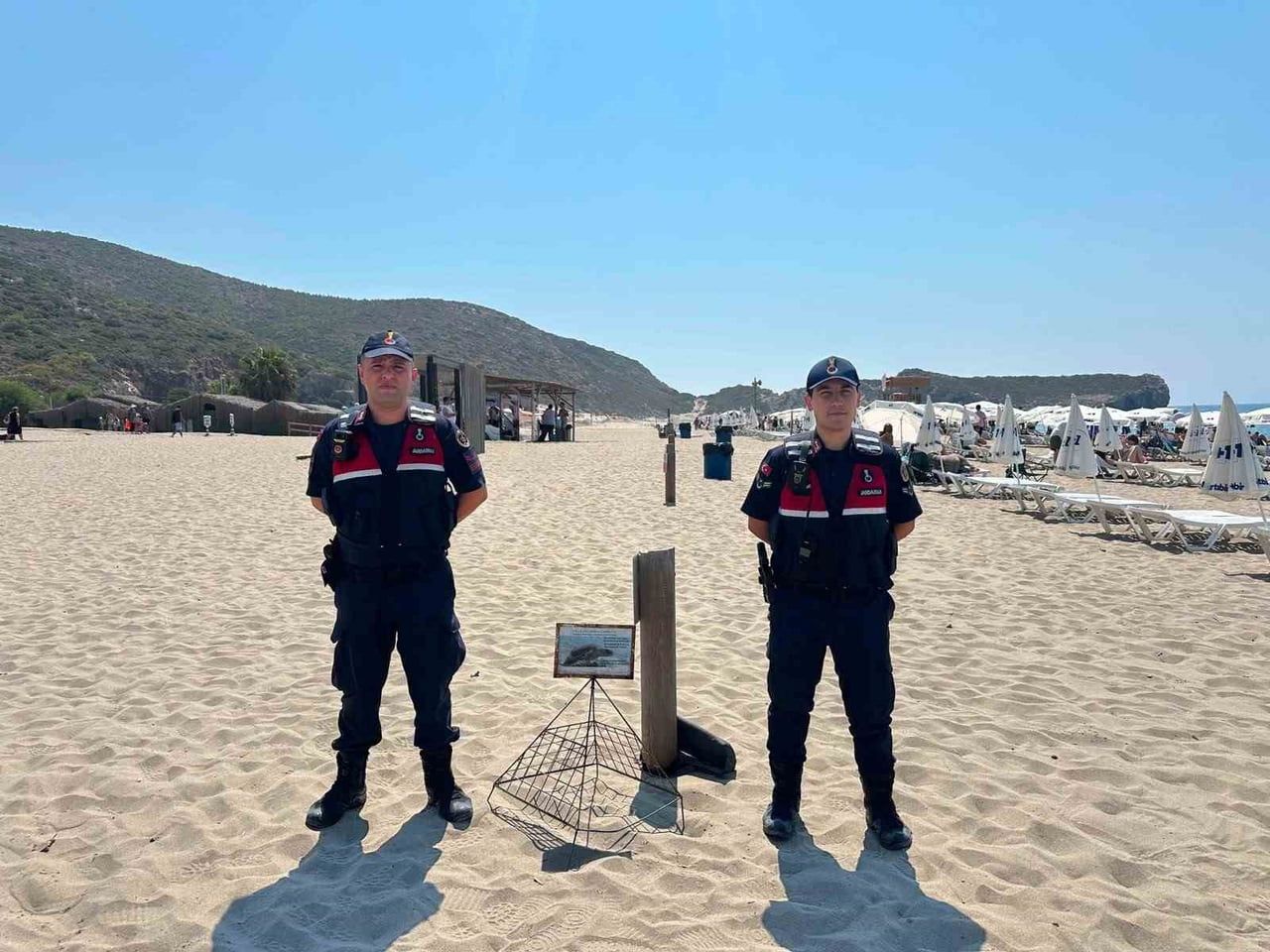 ANTALYA İL JANDARMA KOMUTANLIĞI EKİPLERİ TARAFINDAN NESLİ TEHLİKE ALTINDAKİ DENİZ...