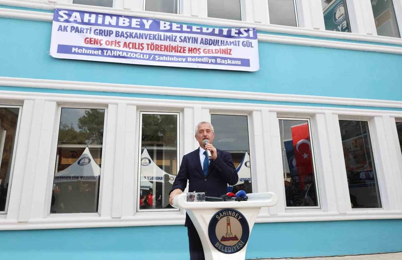 ŞAHİNBEY BELEDİYESİ TARAFINDAN GAZİANTEP ÜNİVERSİTESİ İÇERİSİNE YAPTIRILAN ŞAHİNBEY BELEDİYESİ...