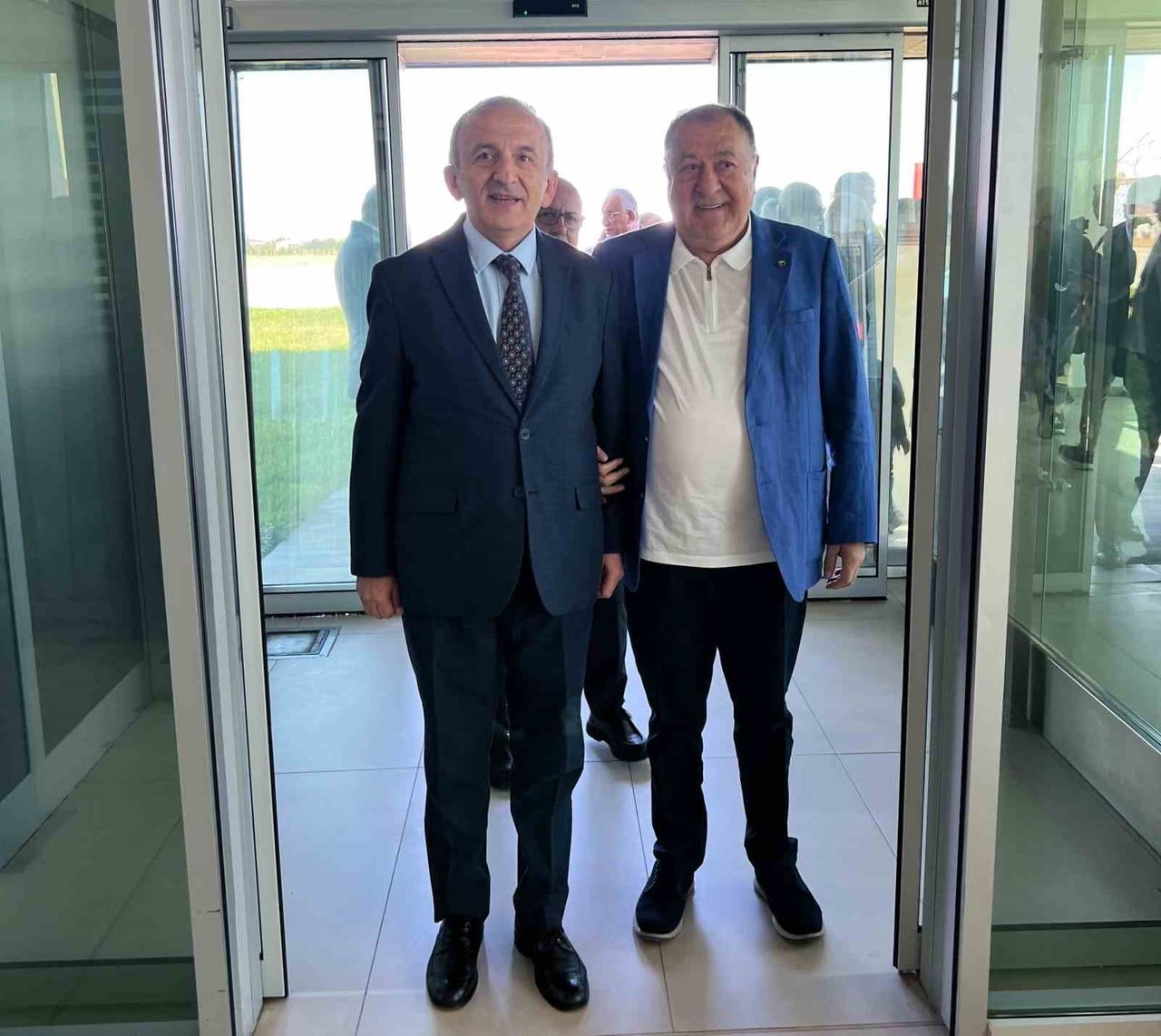 MANİSA TİCARET VE SANAYİ ODASI YÖNETİM KURULU BAŞKANI MEHMET YILMAZ, DÜNYA ODALAR FEDERASYONU VE...