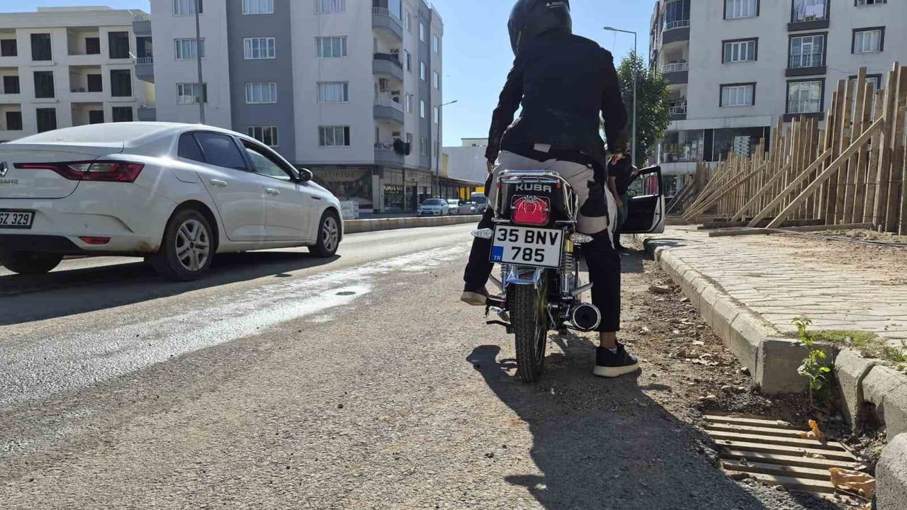 ADIYAMAN’DA MOTOSİKLETİN DEVRİLMESİ SONUCU 1 KİŞİ YARALANDI.