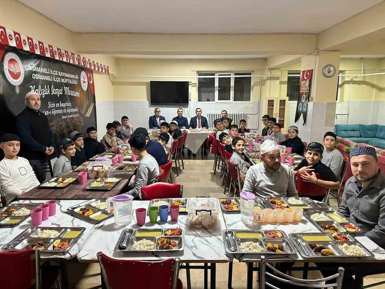 KAYMAKAM YILMAZ, HAFIZLIK ÖĞRENCİLERİYLE BULUŞTU