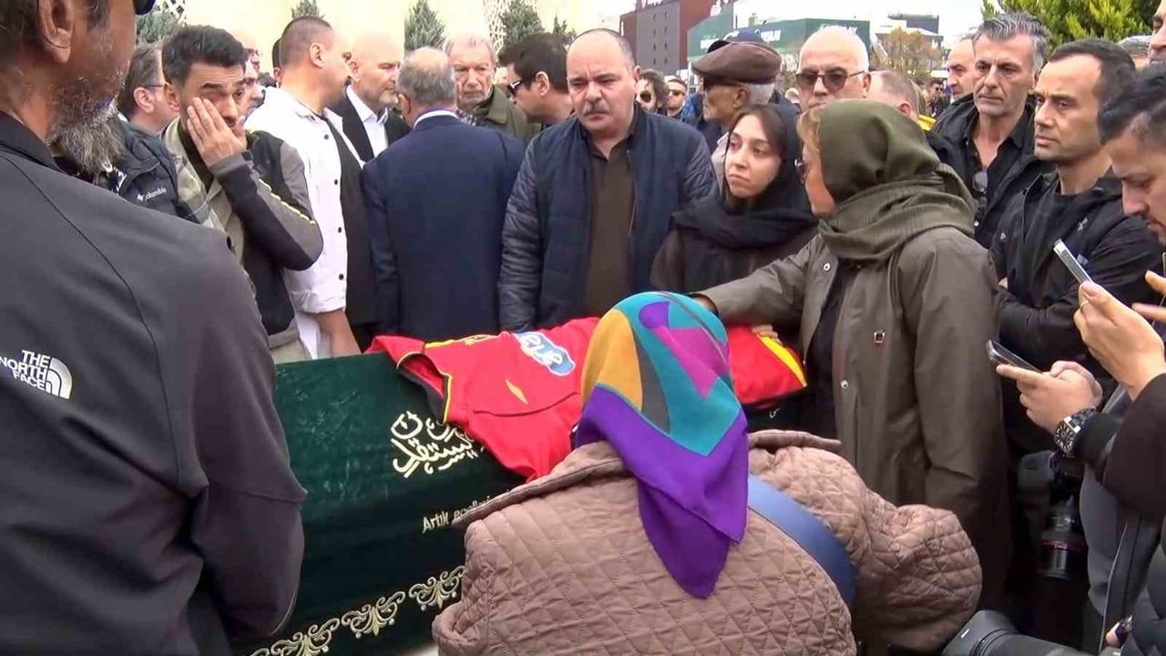 NEVZAT DOĞANSOY İÇİN ALTUNİZADE İLAHİYAT CAMİİ'NDE CENAZE NAMAZI KILINDI