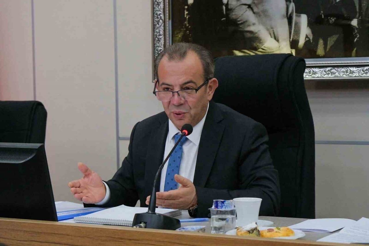TANJU ÖZCAN
