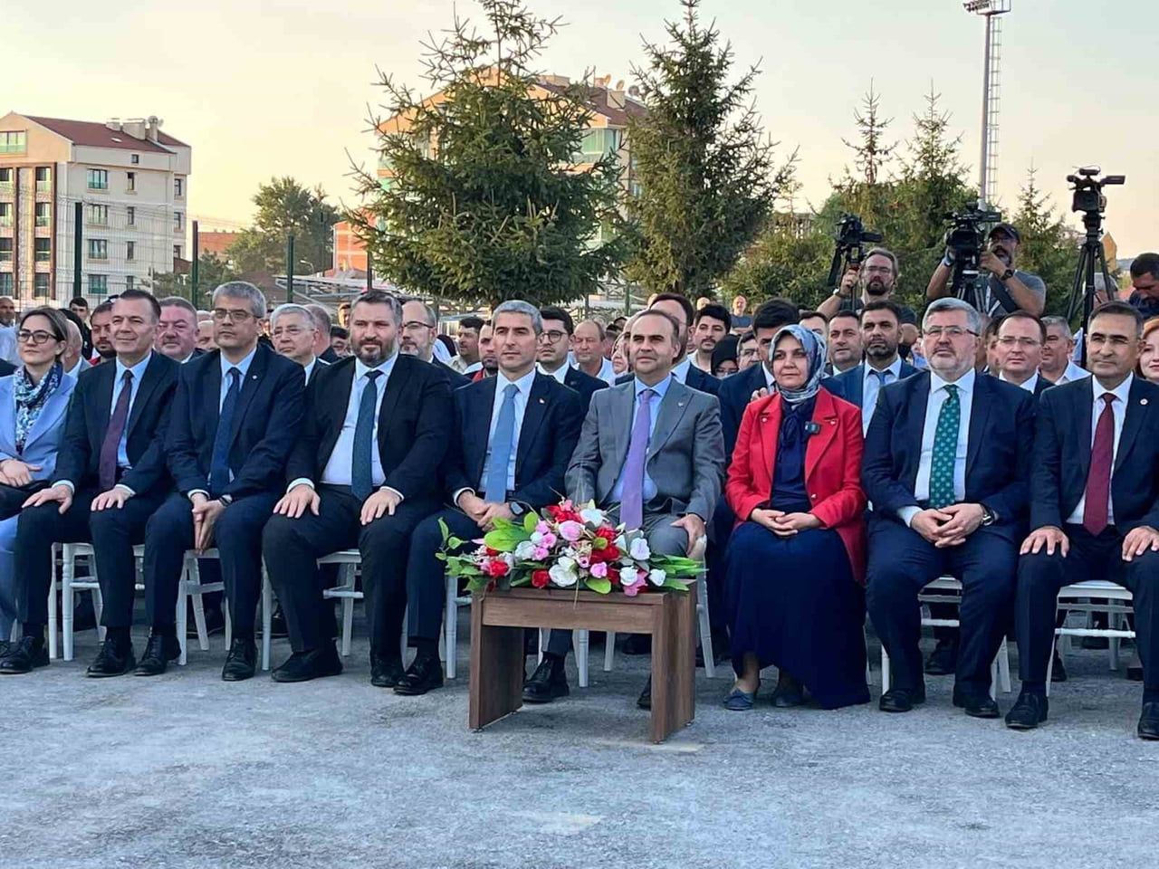 SANAYİ VE TEKNOLOJİ BAKANI MEHMET FATİH KACIR, AK PARTİ'NİN 25'NCİ KURULUŞ YIL DÖNÜMÜNE DEĞİNEREK...
