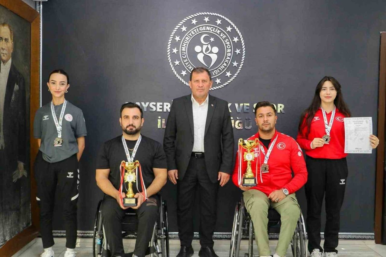 MERSİN’DE DÜZENLENEN ATICILIK MÜSABAKALARINDA KAYSERİLİ SPORCULAR ÖNEMLİ DERECELER ELDE ETTİ. HALE...