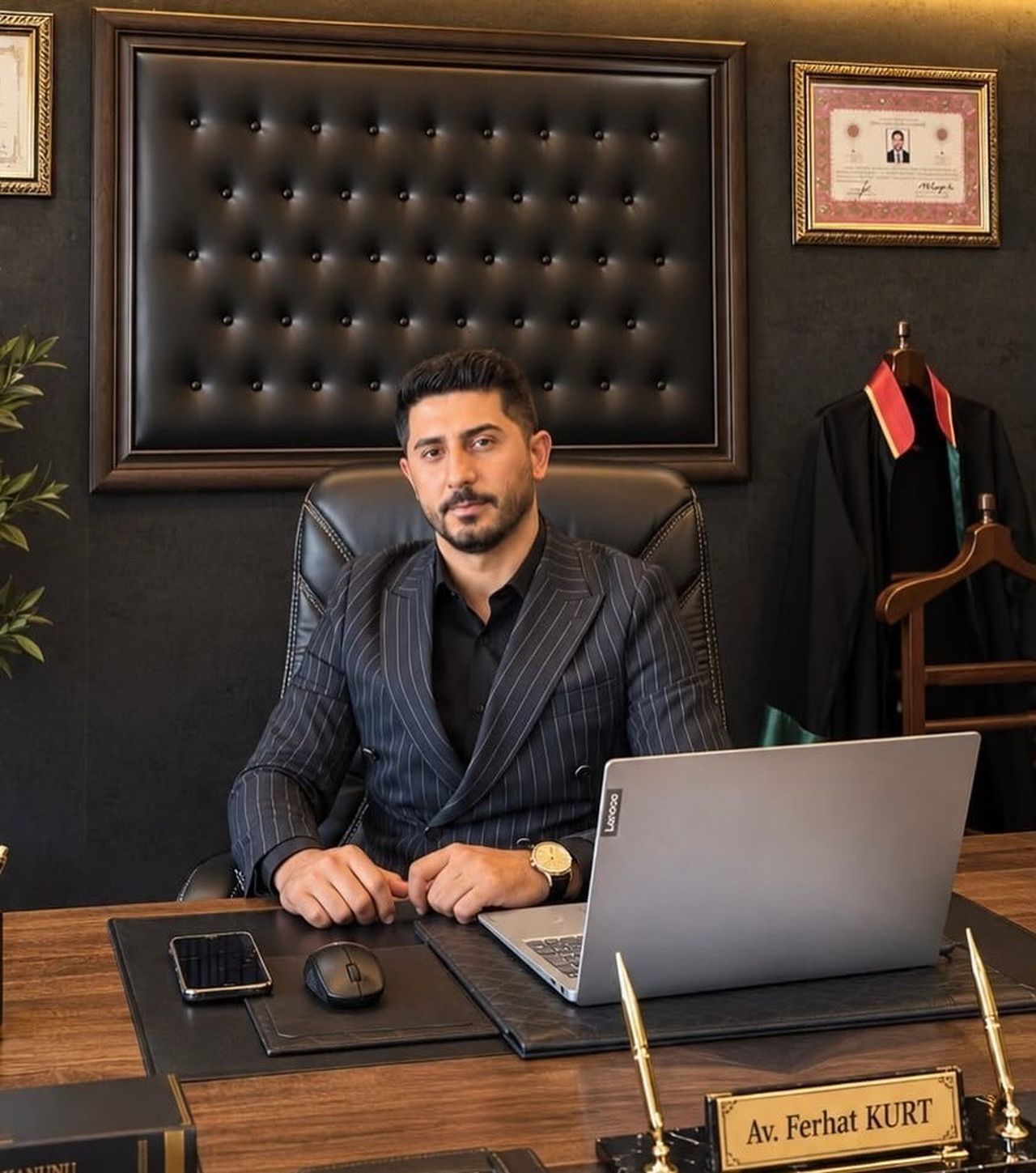GAZİANTEP BAROSU'NA KAYITLI AVUKAT FERHAT KURT